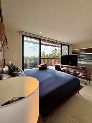 Iron/ironing board, free WiFi, bed sheets - BOHO Loft Steps from the Beach (Holbox)