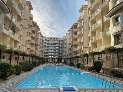 Florenza Khamsin Resort
