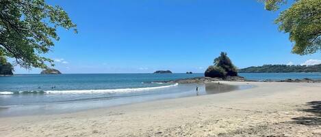 Sun-loungers, beach towels