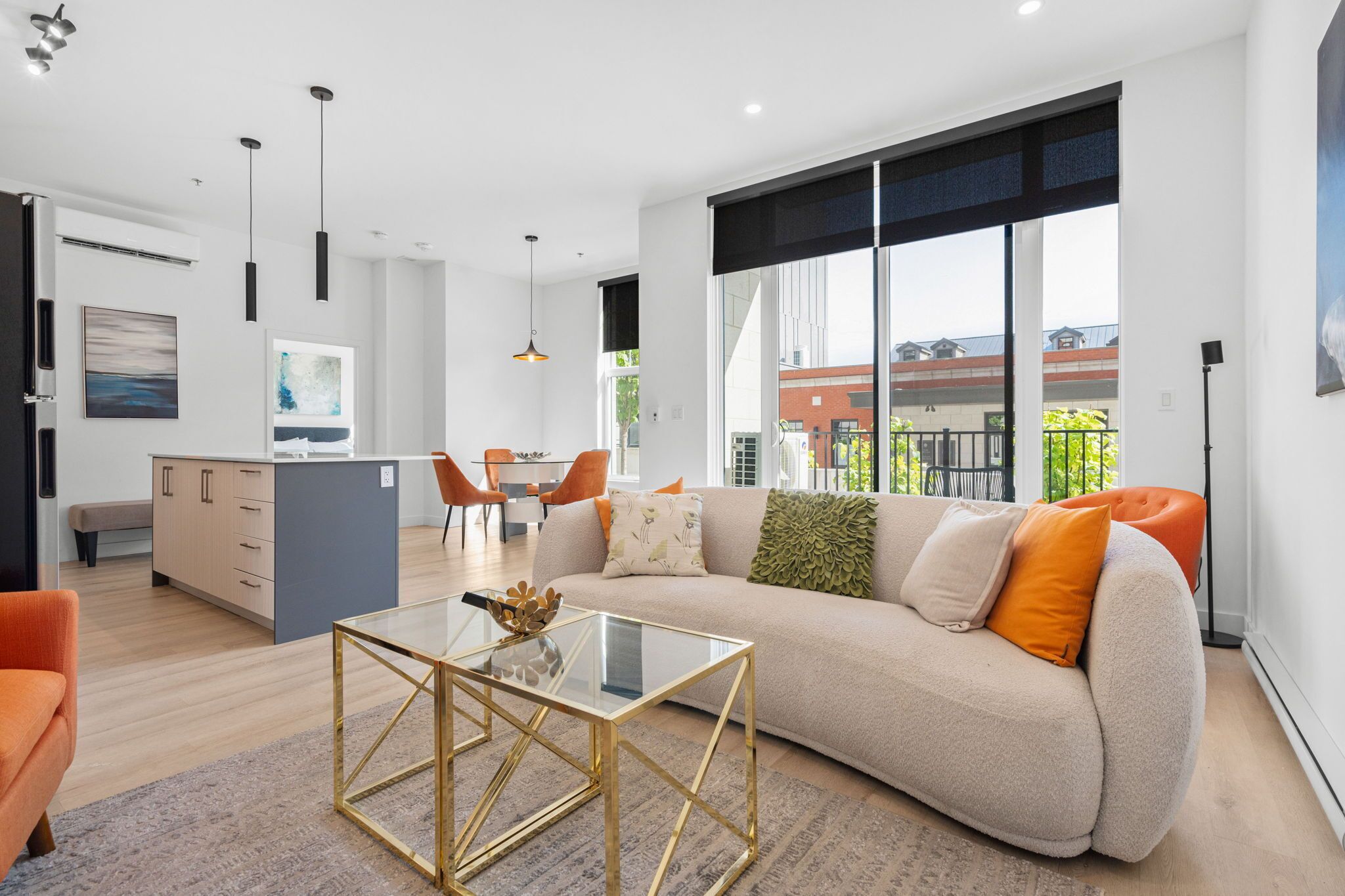 Business Room | Living area