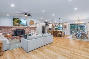 Smart TV, fireplace - Granite Bay Farmhouse Retreat with Pool & Outdoor Oasis (Granite Bay)