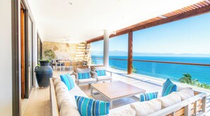 Luxury Condo, Ocean View | Balcony view