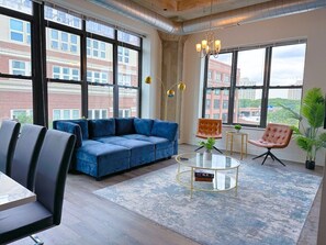 Téléviseur, livres