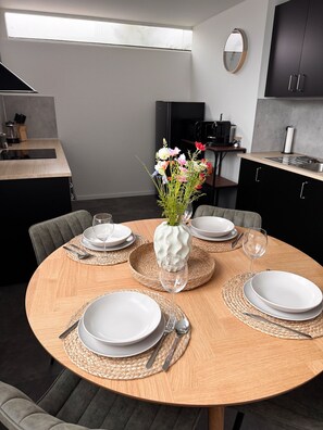 Dining - City Home | Two Bedrooms & Style (Bitburg)