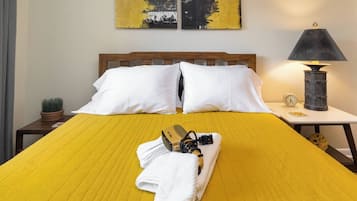 3 bedrooms, iron/ironing board, travel cot, WiFi