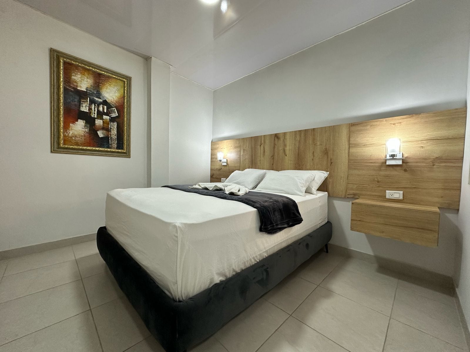 Dubbelrum för 1 person - 2 sovrum | Allergitestade sängkläder, individuell inredning och unika möbler