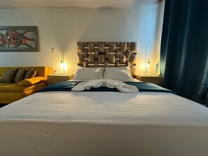 Suite monolocale Luxury, 1 camera da letto, vista città | Biancheria da letto ipoallergenica, con stile personalizzato