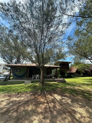 Design Chalet with Heated Pool and Shared Hot Tub | Exterior - Pousada Cardoso Surf Camping - Laguna - SC (Laguna)