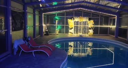 Paradise Retreat. Peaceful escape on 50 acres of greenery, offering privacy.