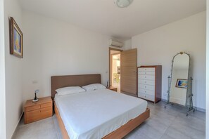 Apartment, Sea View