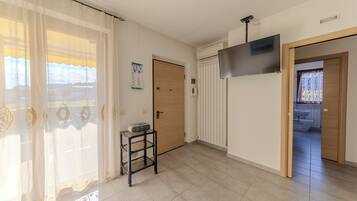 Apartemen, pemandangan laut | 2 kamar tidur dan Wi-Fi gratis