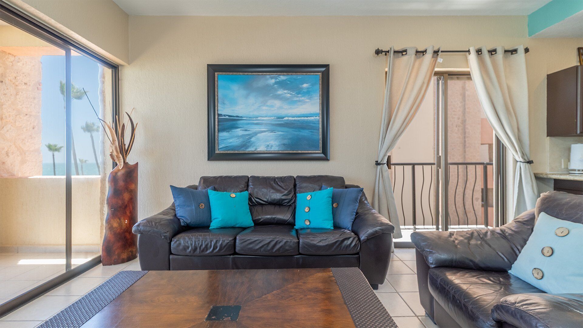 Condo, 1 King Bed with Sofa bed, Balcony, Ocean View (312) | Living area