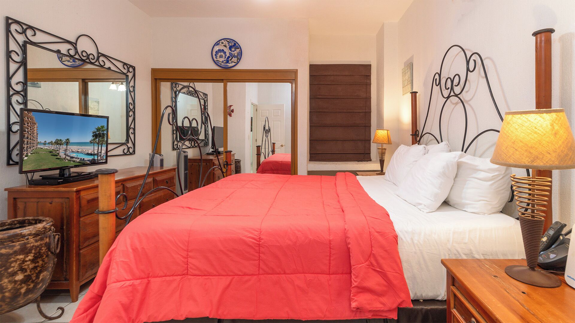 1 chambre, décoration personnalisée, ameublement personnalisé