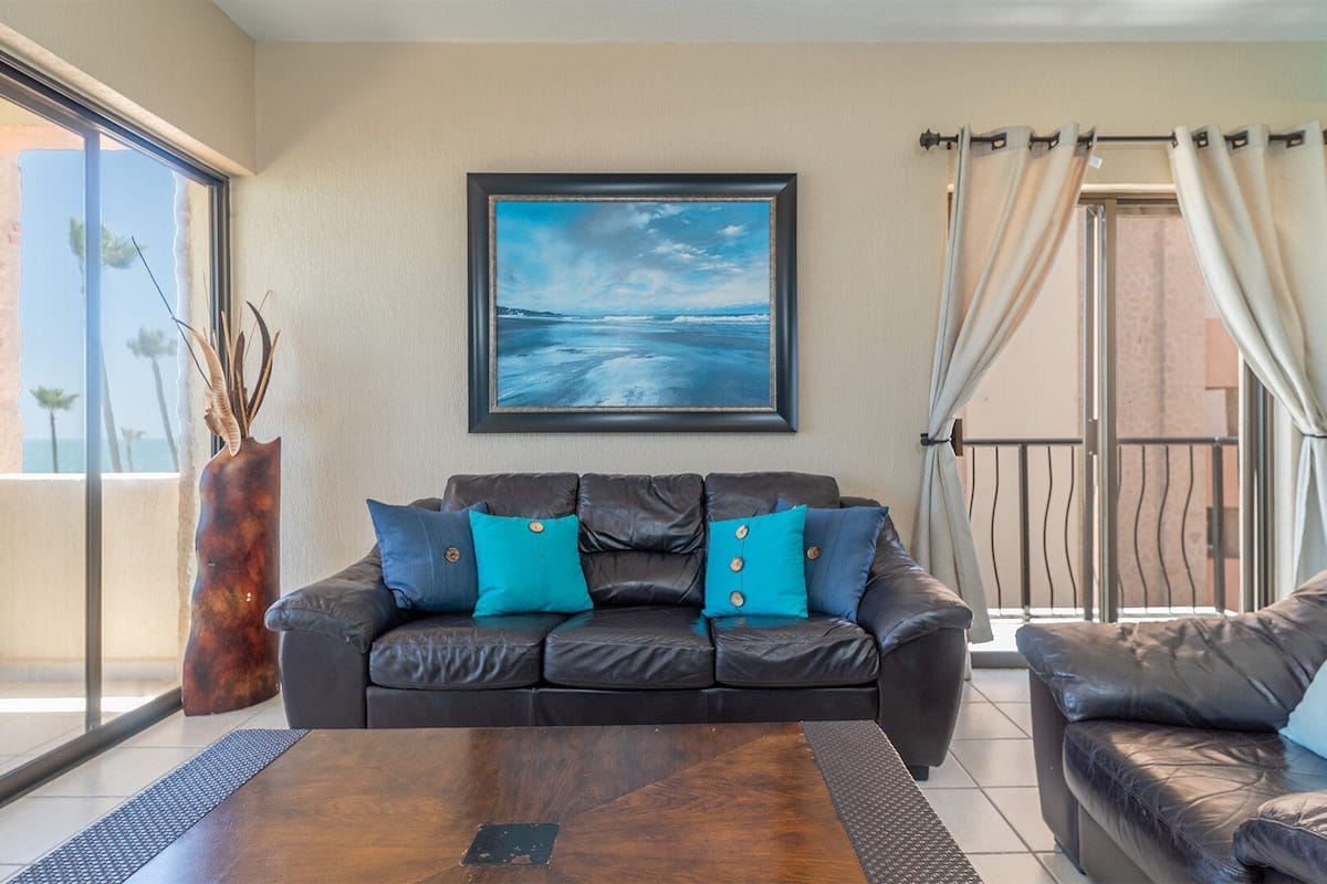 Condo, 1 King Bed with Sofa bed, Balcony, Ocean View (312) | Living area | MP3 dock