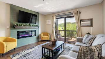 Smart TV y chimenea
