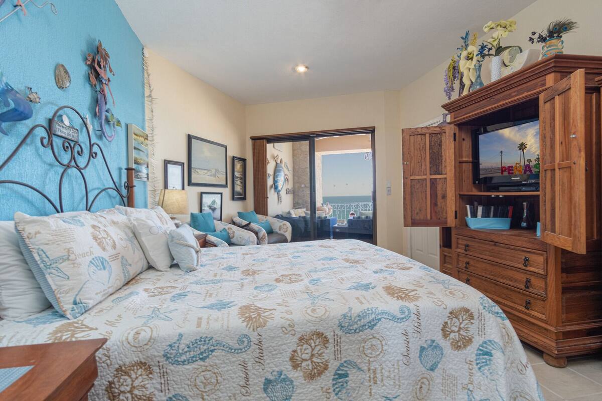 2 habitaciones, decoración personalizada y muebles diferentes