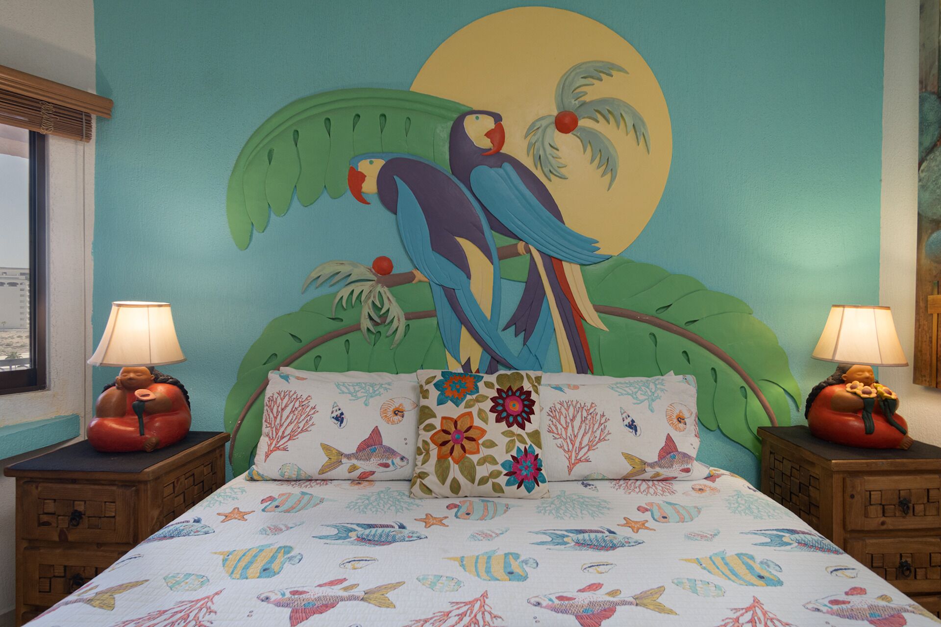 公寓式客房, 多张床, 阳台, 海洋景观 (804) | 2 多间卧室、特色装修、特色家居、床单