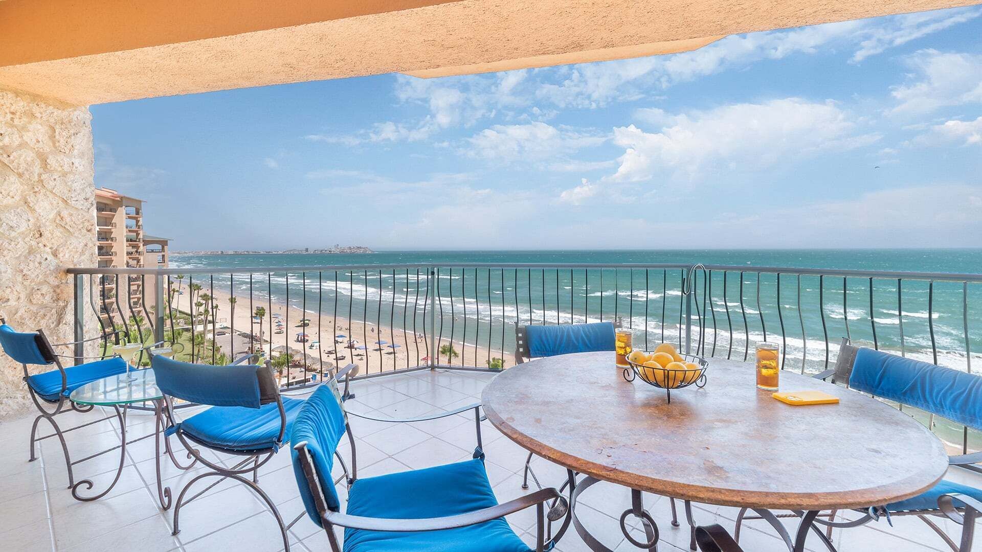Apartment, Mehrere Betten, Balkon, Meerblick (705) | Speisen im Freien