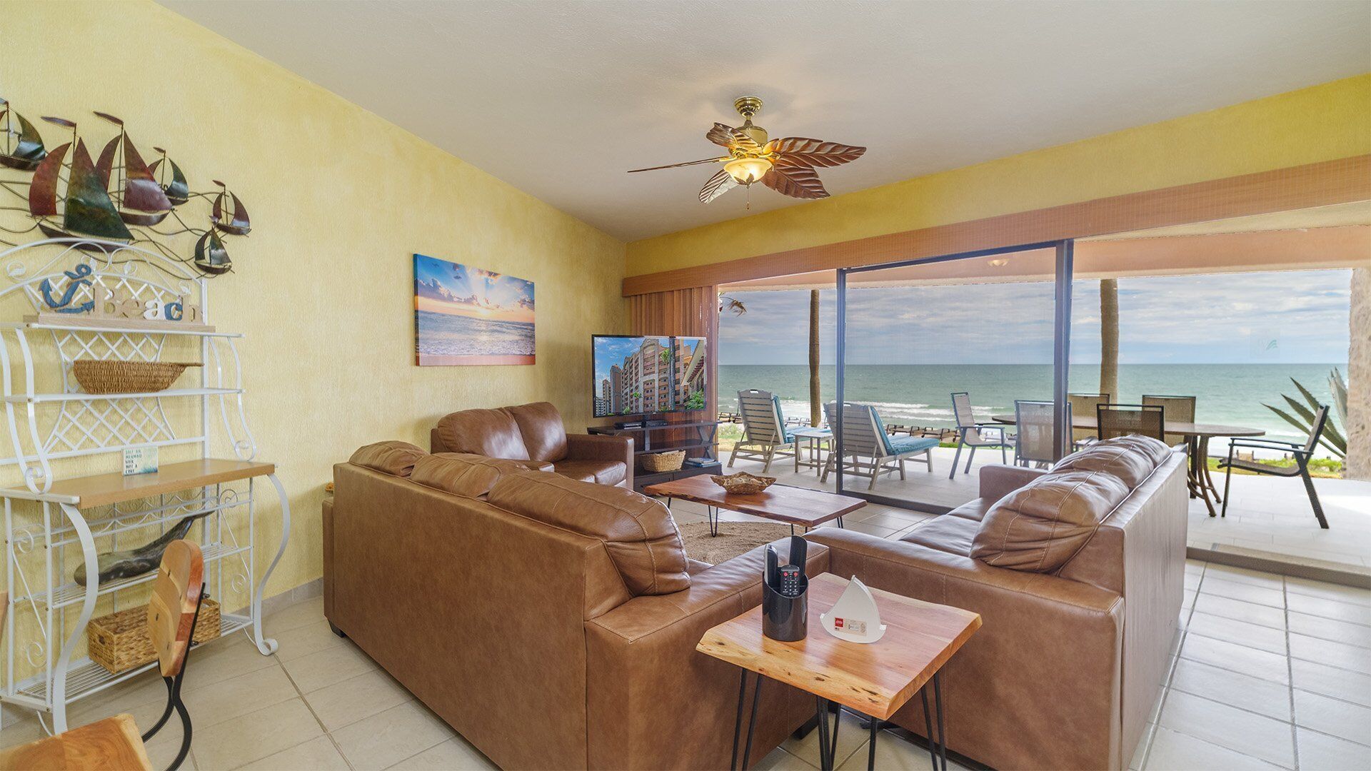 Apartment, Mehrere Betten, Balkon, Meerblick (101) | Wohnbereich