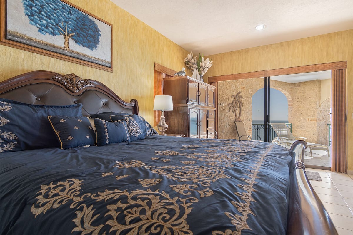 3 habitaciones, decoración personalizada y muebles diferentes