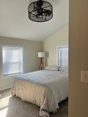 3 bedrooms, WiFi, bed sheets
