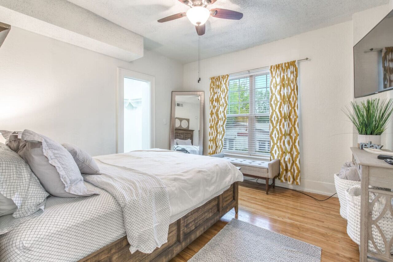 1 camera, una scrivania, ferro/asse da stiro, Wi-Fi gratuito