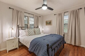 2 habitaciones, tabla de planchar con plancha y wifi gratis 
