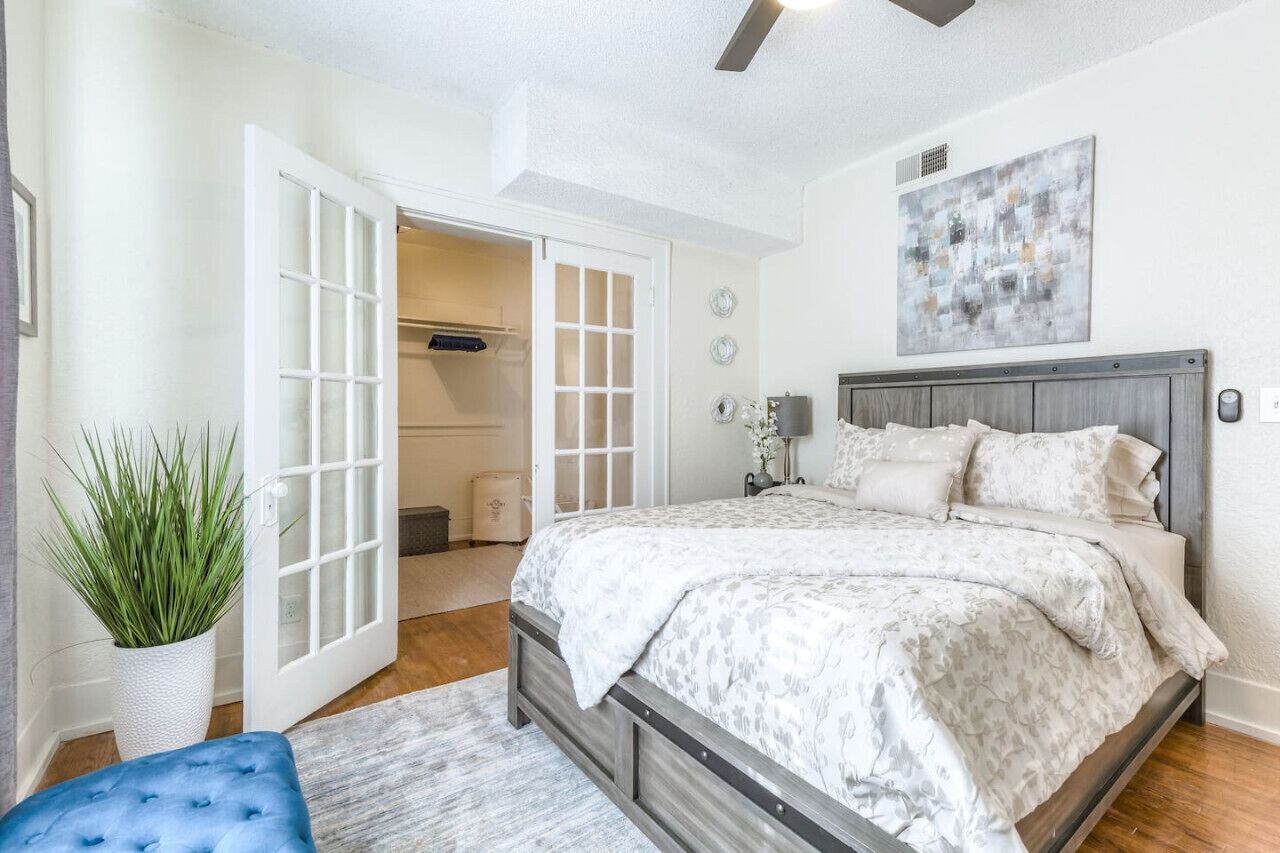 1 bedroom, desk, iron/ironing board, free WiFi