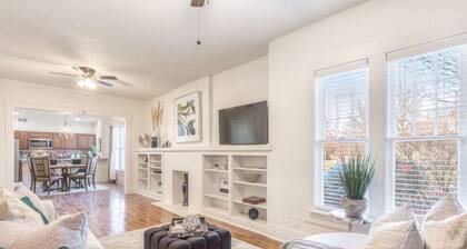 Carson Flats Apt #2 | 1BR • Near BOK• OSU Med•Dtwn