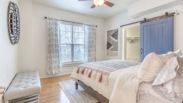 1 bedroom, desk, iron/ironing board, free WiFi