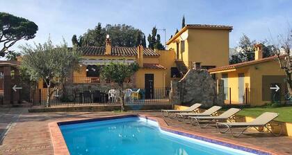 Villa with pool on the Costa Brava, ideal for vacations!