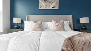 2 makuuhuonetta, työpöytä, silitysrauta/-lauta, Wi-Fi