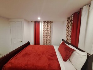 1 habitación, tabla de planchar con plancha, wifi y ropa de cama 
