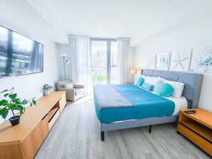 2 bedrooms, desk, iron/ironing board, travel cot