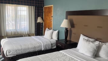 1 bedroom, iron/ironing board, internet, bed sheets