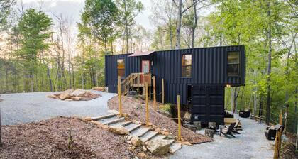 Walterfalls Lion’s Den A - Container Stay Near Lake Keowee & Private Waterfall