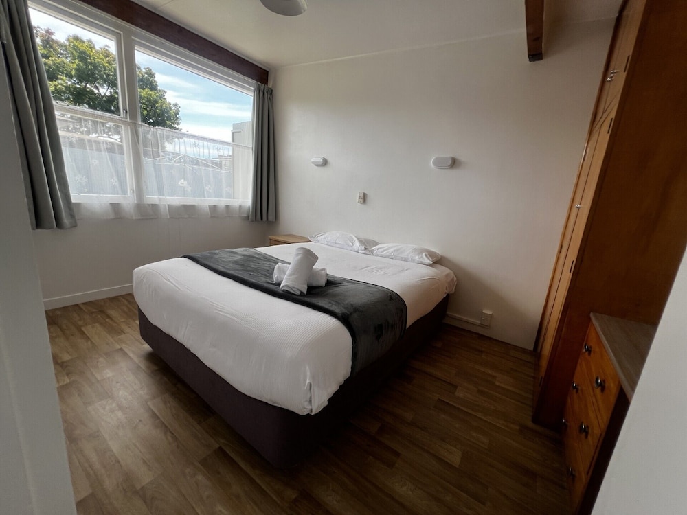 Bings Motel 5