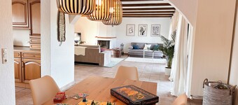 Eifelstube | 130qm large Apartment in Monschau with terrace and table football