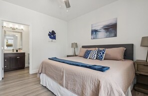 2 bedrooms, desk, iron/ironing board, free WiFi