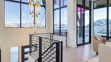 House (5 Bedrooms) | Bahagian dalam