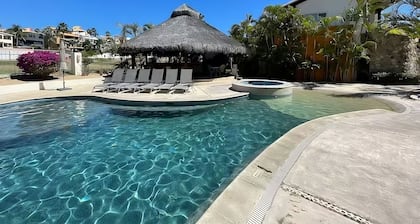 Condo. Las Quintas, Terraza, Jardín de Paisaje, Zona de Hoteles, Campo de Golf