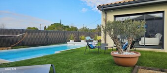 Villa with private pool between the Corbières and seaside resorts