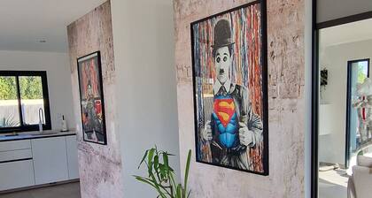 Villa with private pool between the Corbières and seaside resorts