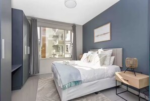 1 habitación, tabla de planchar con plancha, wifi y ropa de cama 