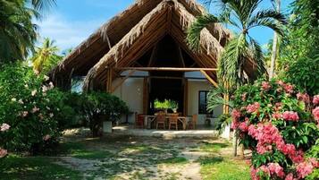 Deluxe Double Room | Bed sheets