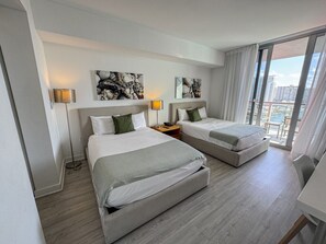 2 bedrooms, desk, iron/ironing board, travel crib