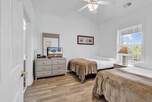 2 sovrum, skrivbord, strykjärn/strykbräda och gratis wi-fi