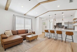 Smart TV - Caribbean Cottage | 5-Min Walk to Beach + Fire Pit & Screened Porch (Panama City Beach)