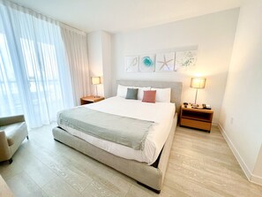 2 bedrooms, desk, iron/ironing board, travel crib