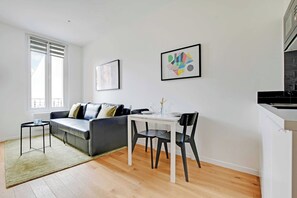 Smart TV, offices